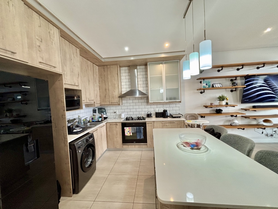 3 Bedroom Property for Sale in Sandown Western Cape